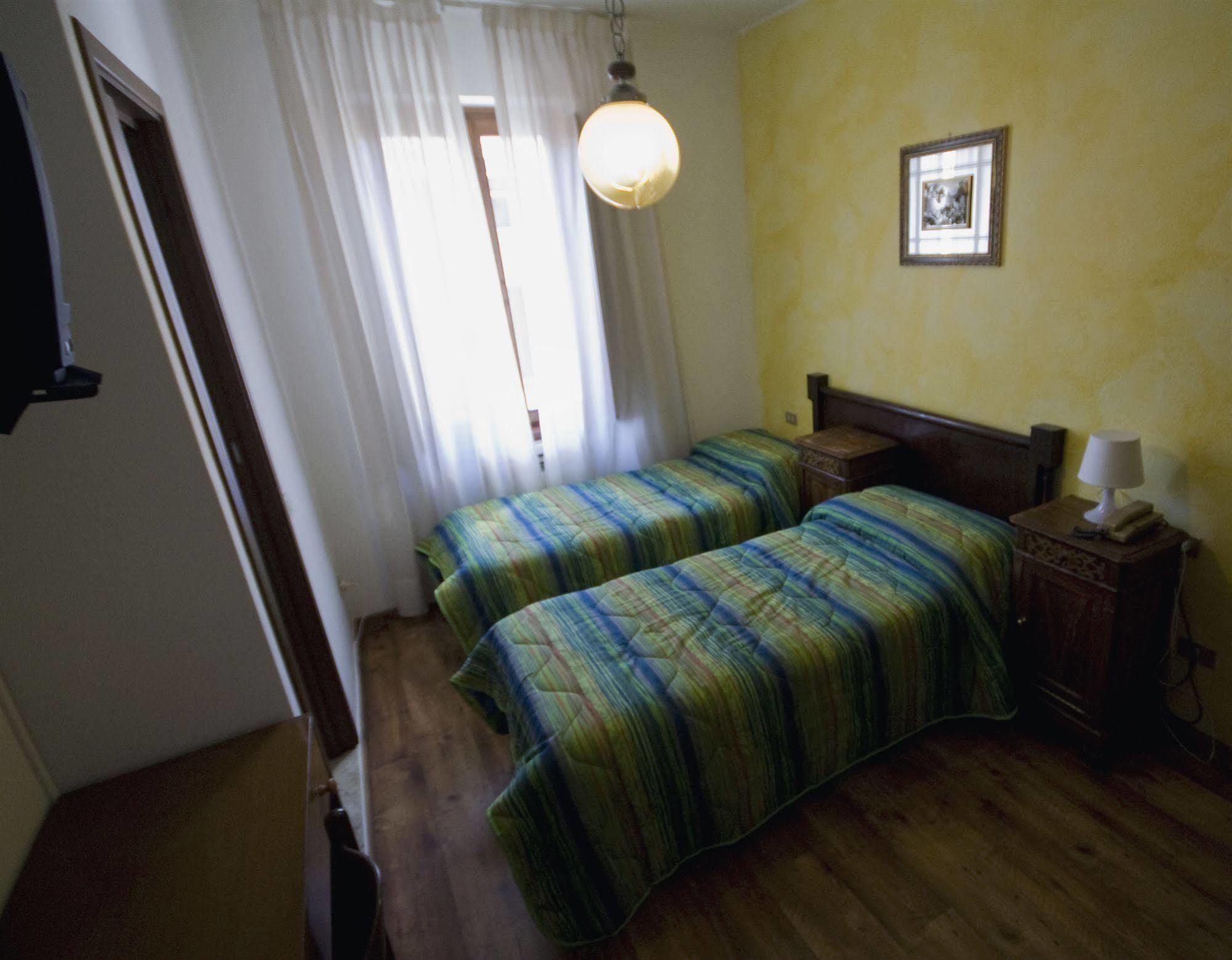 B&B Edelweiss Castione della Presolana Exterior photo