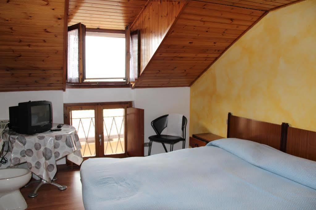 B&B Edelweiss Castione della Presolana Exterior photo
